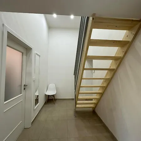 公寓 Newapt Right Next To Wenceslas Square