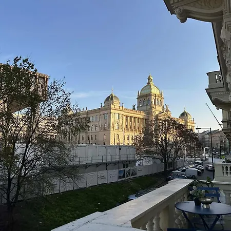 Newapt Right Next To Wenceslas Square 公寓 *