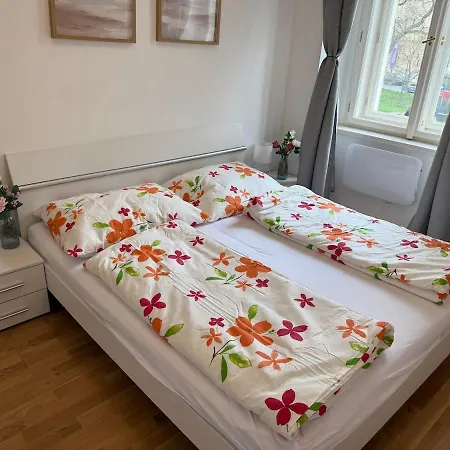 Appartement Newapt Right Next To Wenceslas Square *