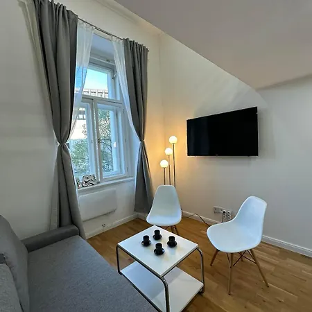 Newapt Right Next To Wenceslas Square